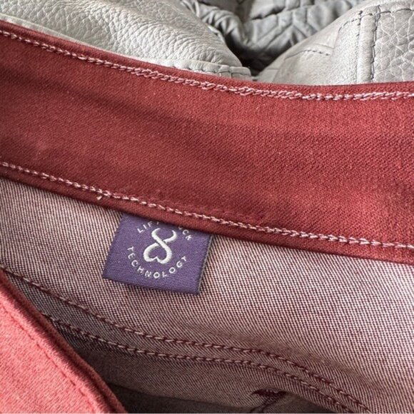 NYDJ Classic Legging Jeans Denim Pants Size 12 Burgundy Pants Stretch - Picture 7 of 12